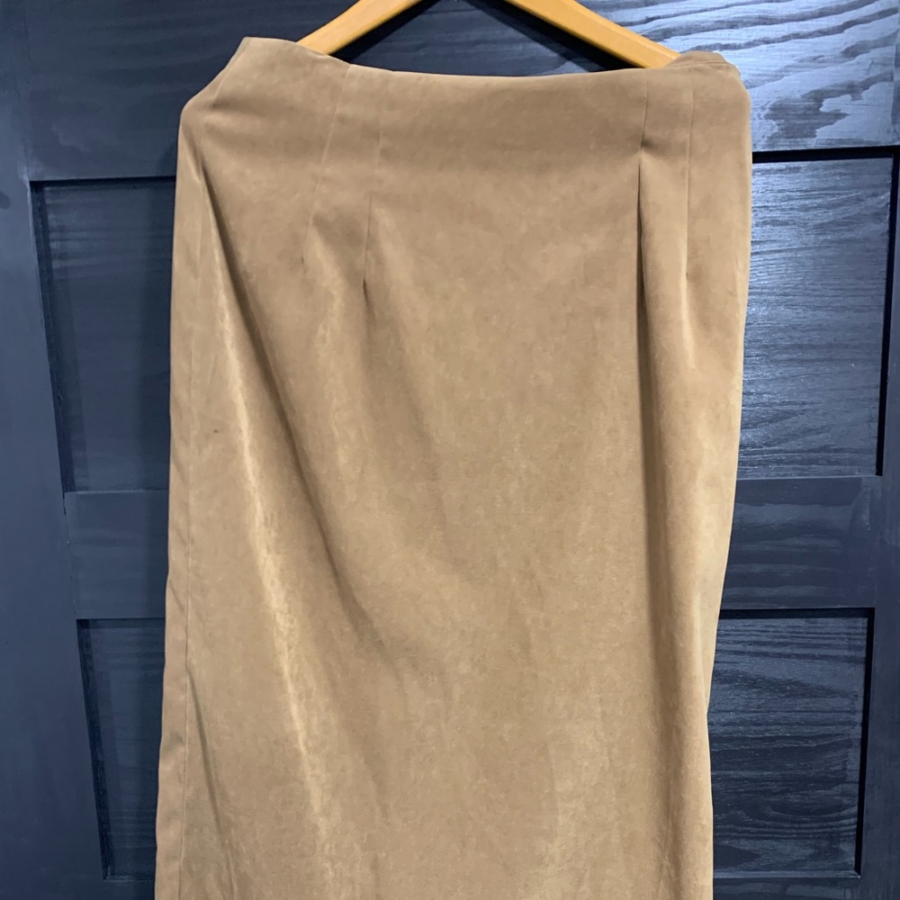 Suede skirt